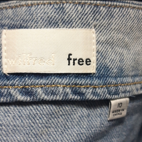 Wilfred Free Aritzia Button Front Denim Mini Skirt - Picture 6 of 12